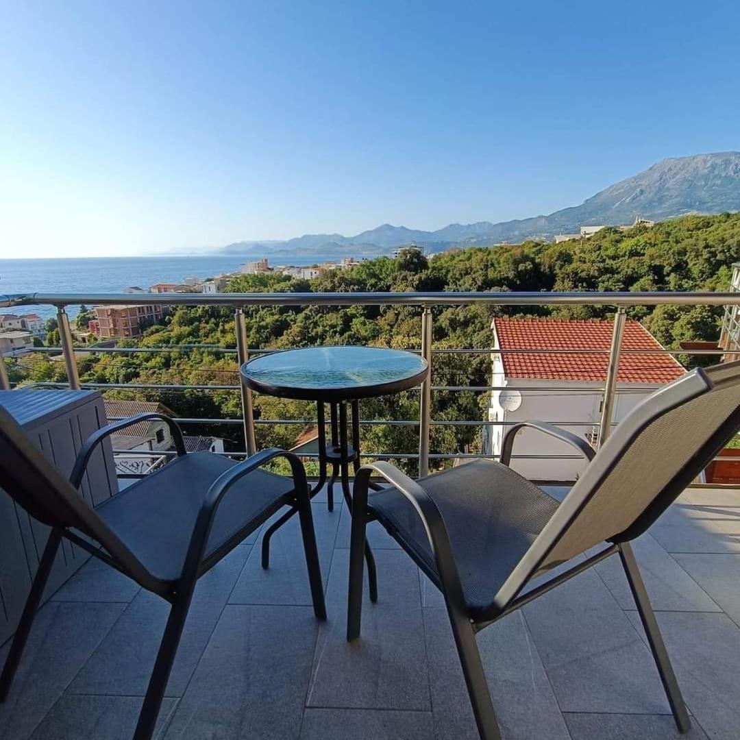 Carefree Apartments Улцин Екстериор снимка