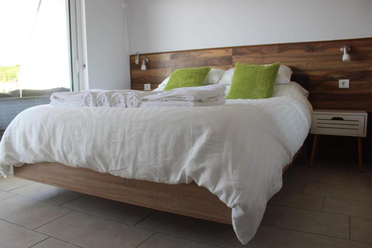 Carefree Apartments Улцин Екстериор снимка