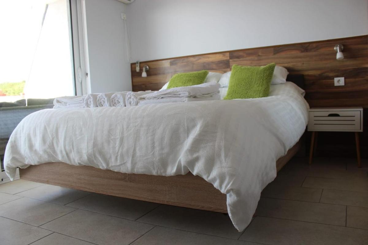 Carefree Apartments Улцин Екстериор снимка
