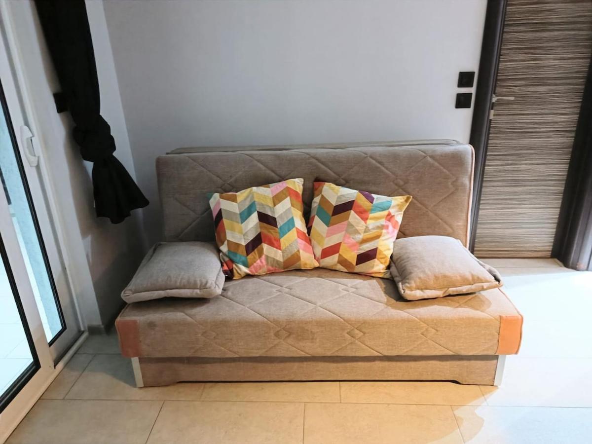 Carefree Apartments Улцин Екстериор снимка