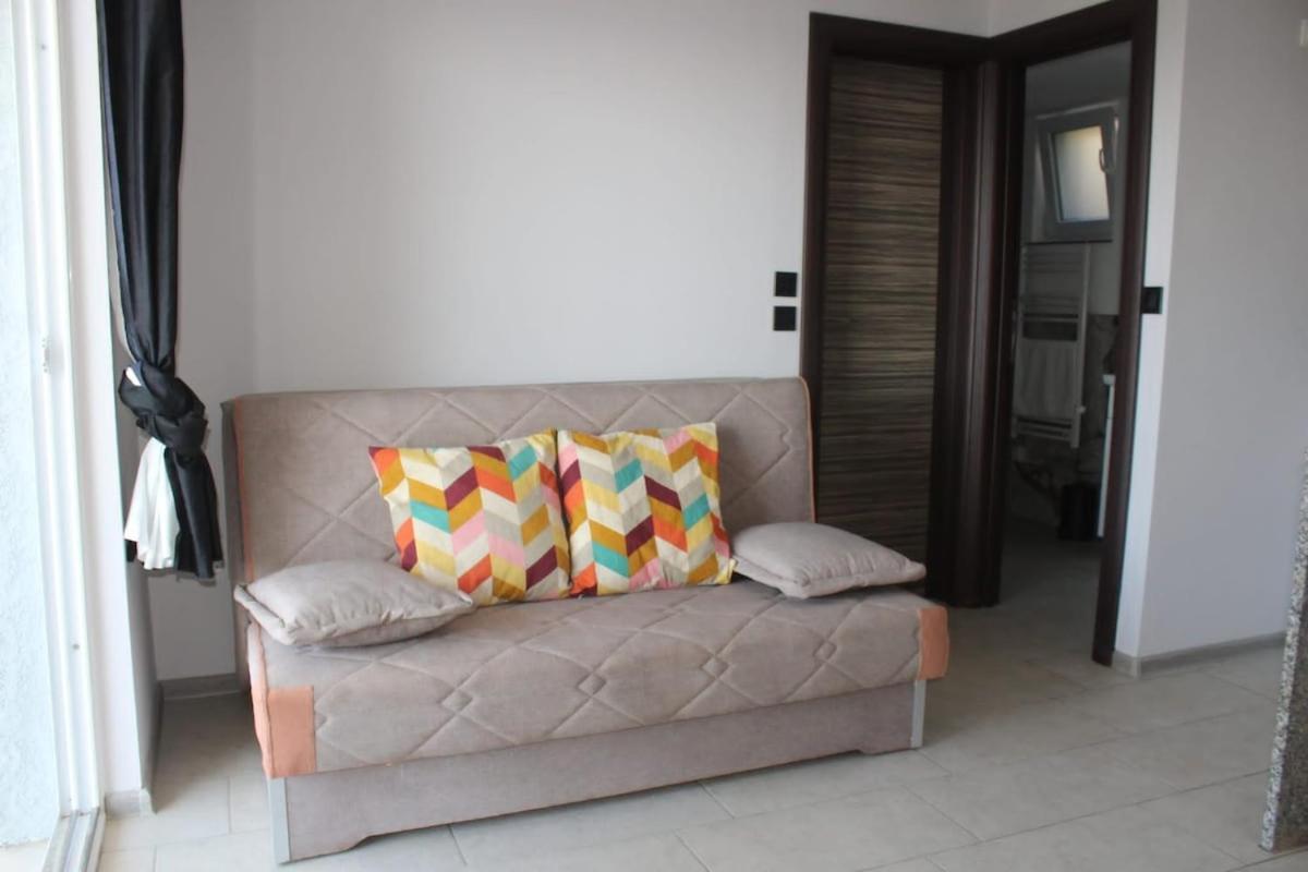 Carefree Apartments Улцин Екстериор снимка